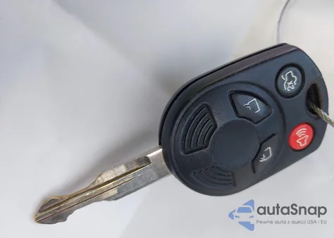 2011 Ford Escape Hybrid Limited z USA, uszkodzony, nr VIN 1FMCU4K35BKA74730